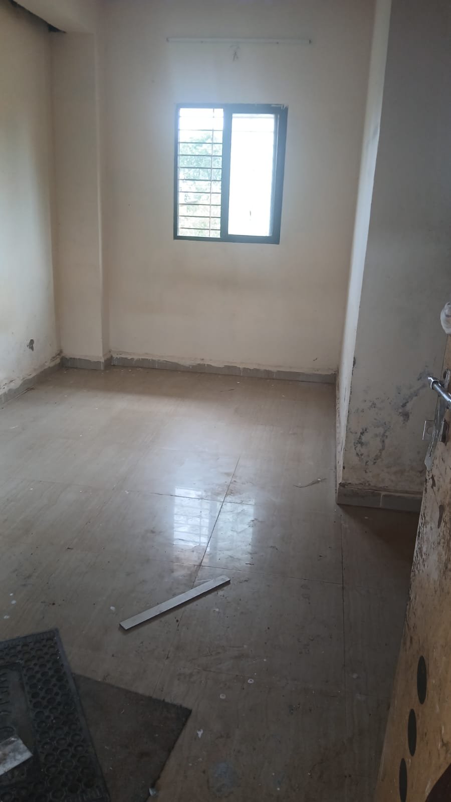 Hostel or P G Building for Sale