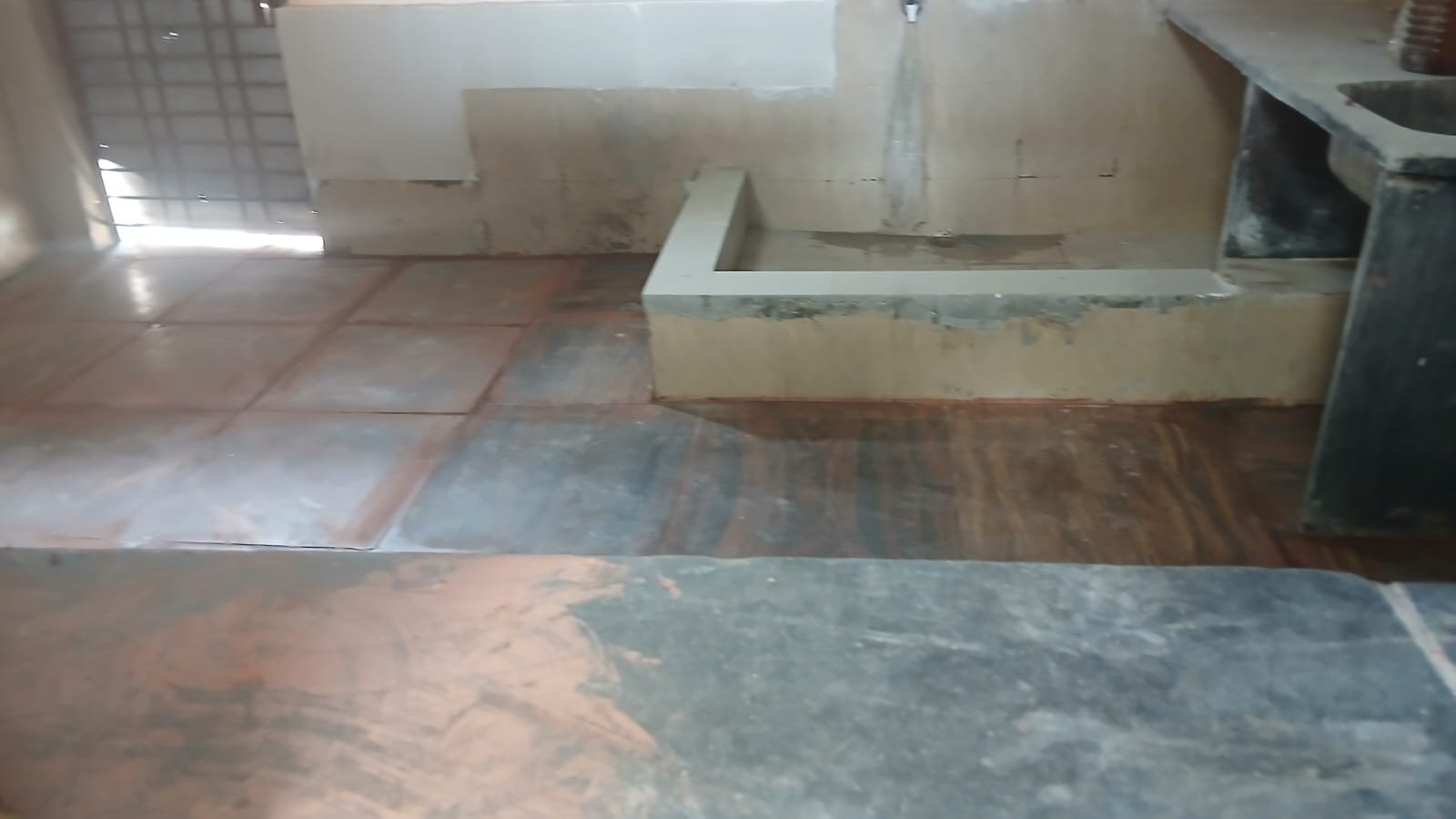 Hostel or P G Building for Sale
